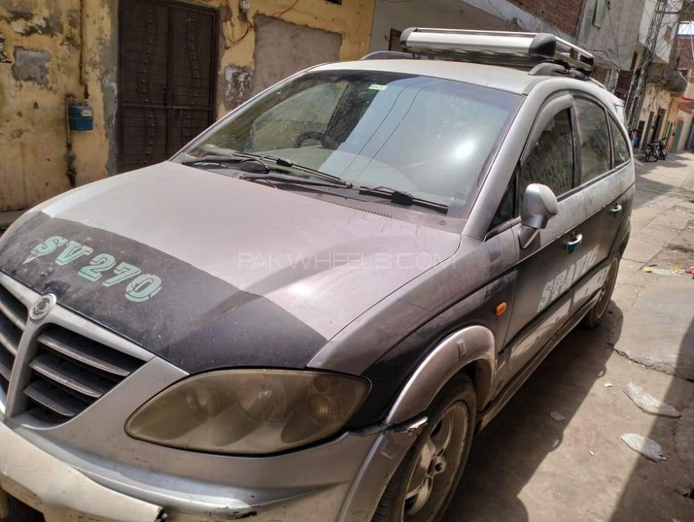 SsangYong Stavic 2006 for Sale in Lahore Image-1