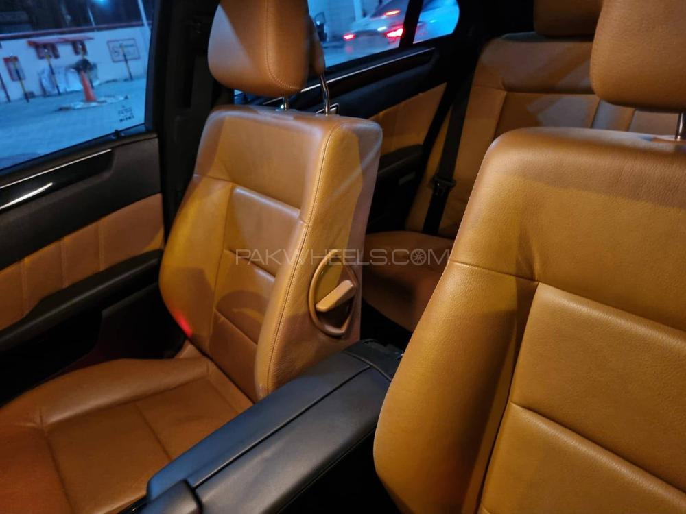 Mercedes Benz E Class 2012 for Sale in Islamabad Image-1
