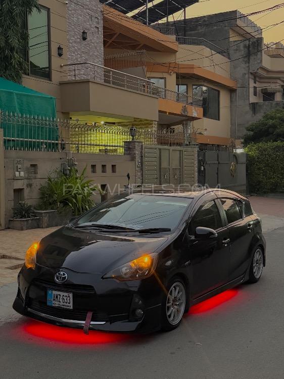 ٹویوٹا اکوا - 2014 Bagged Aqua Image-1