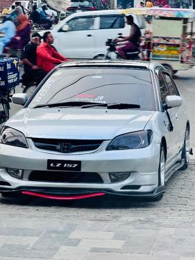 ہونڈا سوک - 2005