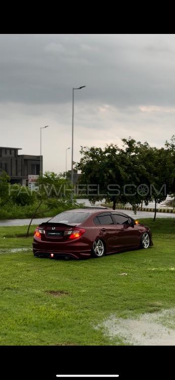 ہونڈا سوک - 2011 Snow White Image-1