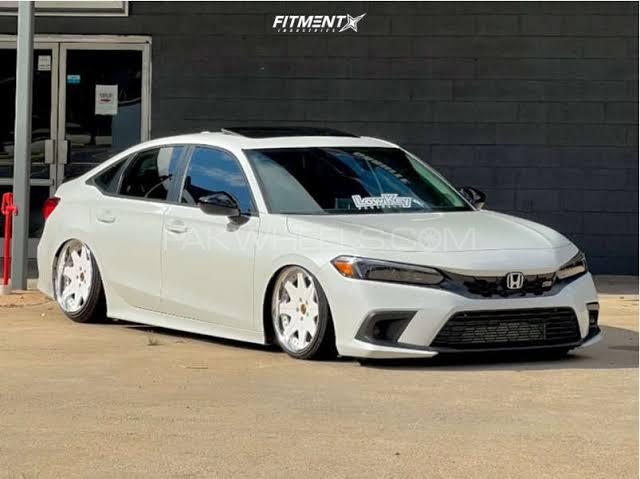 ہونڈا سوک - 2025 ST1 Image-1