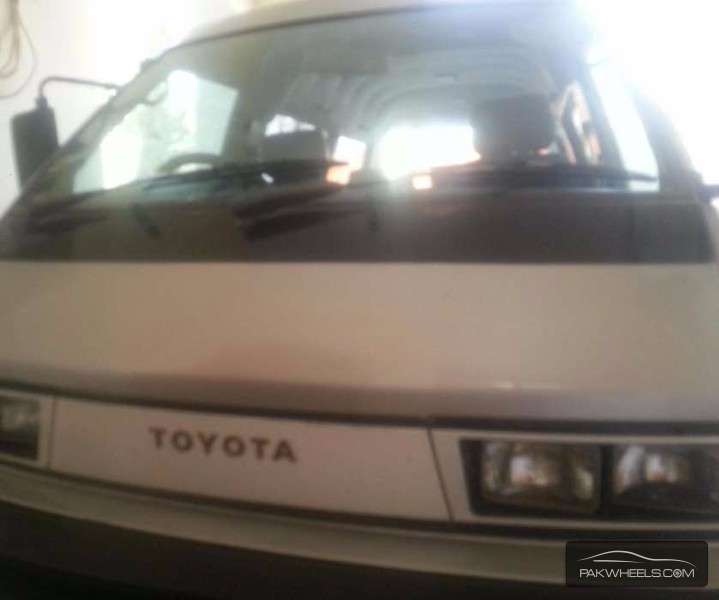 Toyota Town Ace 1985 for Sale in D.G.Khan Image-1