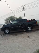 Toyota Hilux D-4D Automatic 2008 for Sale in Faisalabad