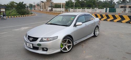 ہونڈا اکارڈ - 2003