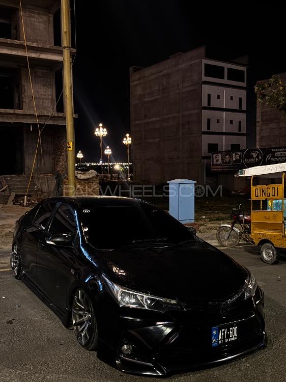 ٹویوٹا کرولا - 2018 Shysoo Image-1