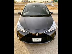 Toyota Vitz F 1.0 2022 for Sale in Lahore