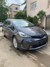 Toyota Prius Alpha G Touring 2017 for Sale in Lahore