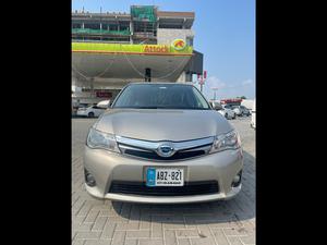 Toyota Corolla Axio Hybrid 1.5 2013 for Sale in Islamabad