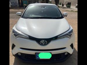 Toyota C-HR S 2017 for Sale in Peshawar