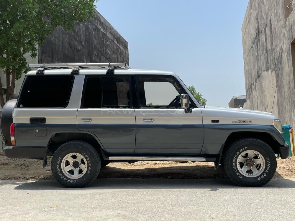 Toyota Prado 1990 for sale in Jhelum | PakWheels