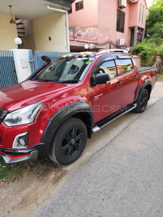 Isuzu D Max V Cross Automatic For Sale In Lahore Pakwheels