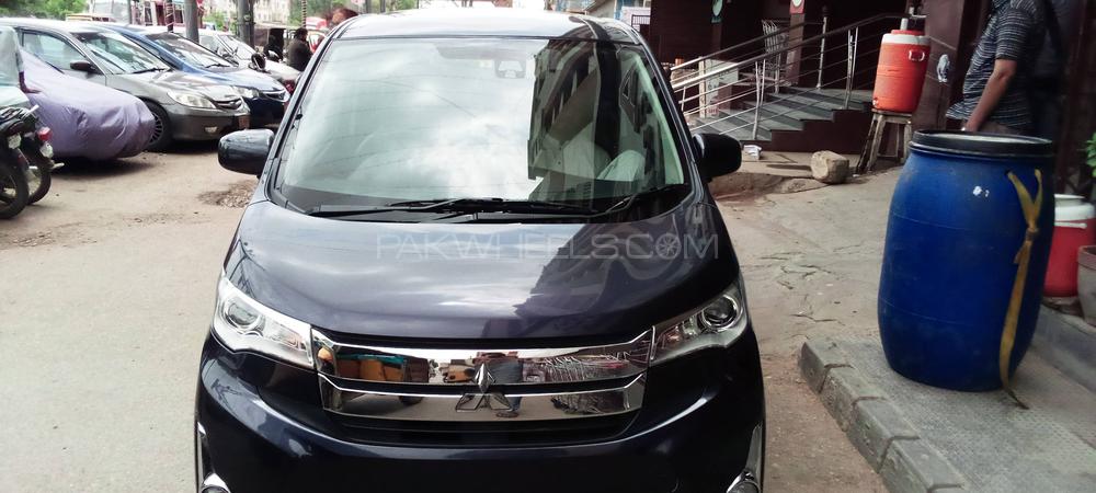 Mitsubishi EK Custom 2015 for Sale in Karachi Image-1