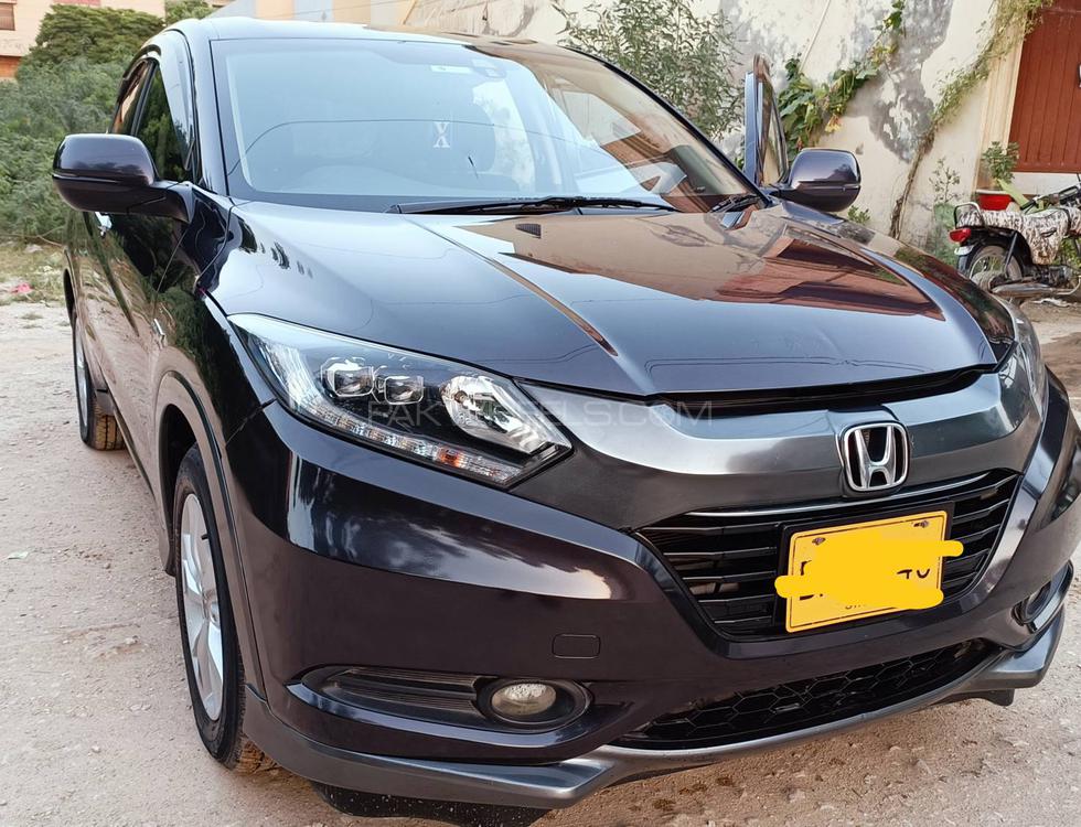 Honda Vezel 2015 for Sale in Hyderabad Image-1