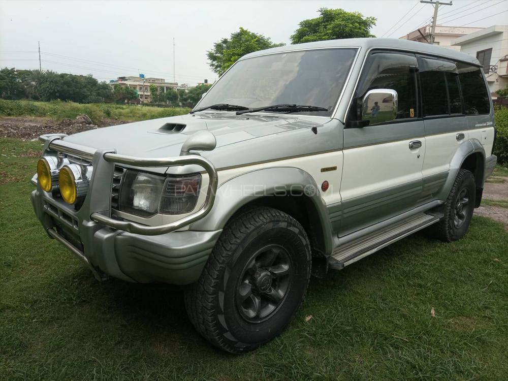 Mitsubishi Pajero Exceed 2.8D 1993 for sale in Lahore PakWheels