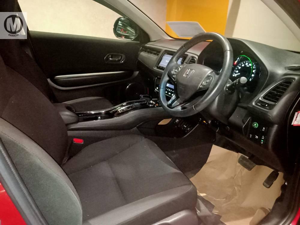 Honda Vezel 2017 for Sale in Karachi Honda Vezel 2017 for Sale in Karachi Image-7