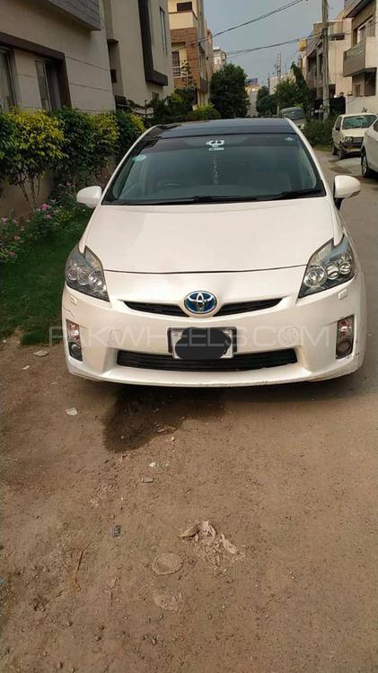 Toyota Prius G Touring Selection Leather Package 18 2015 For Sale In Islamabad Pakwheels 5698