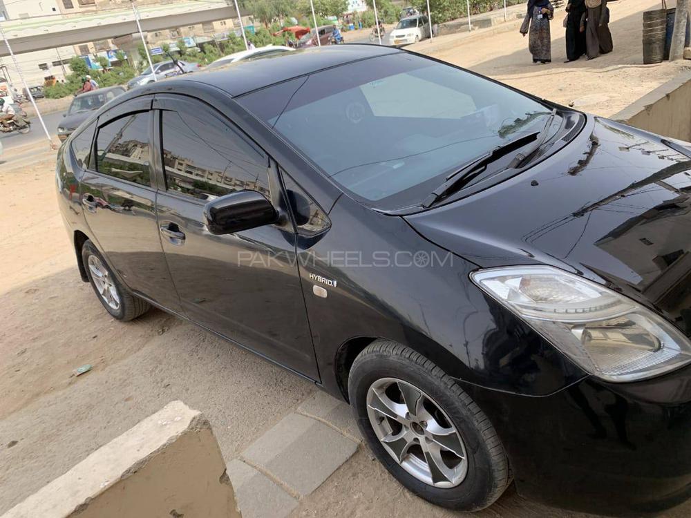Toyota Prius 2007 for Sale in Karachi Image-1