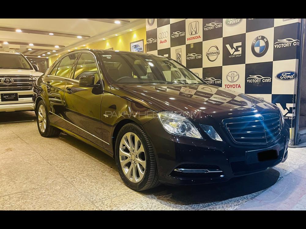 Mercedes Benz E Class 2012 for Sale in Lahore Image-1