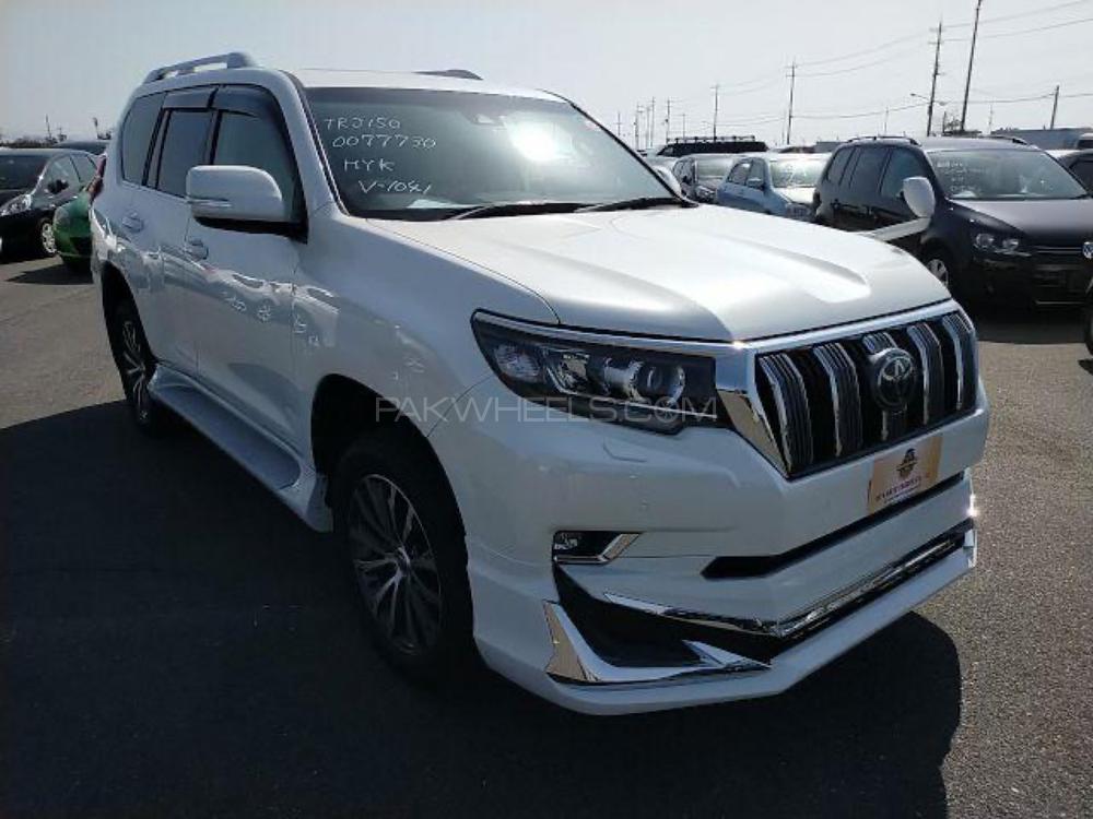 Toyota Prado 2017 for Sale in Lahore Image-1
