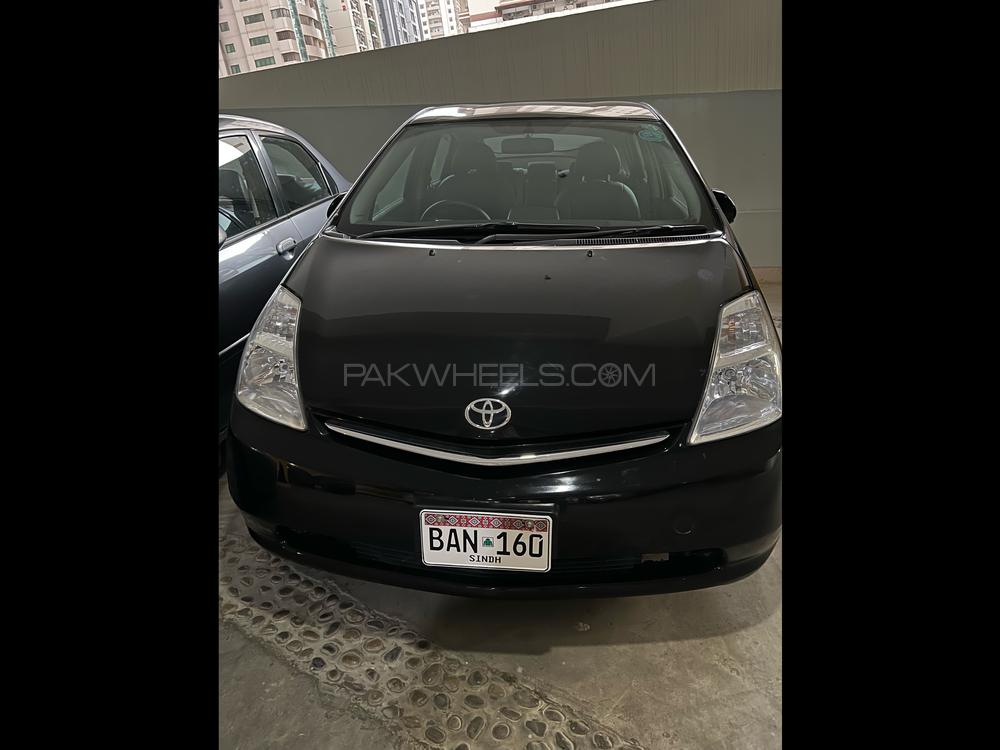 Toyota Prius 2010 for Sale in Karachi Image-1
