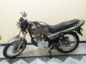 Ravi Piaggio Storm 125 2014 for Sale in Islamabad