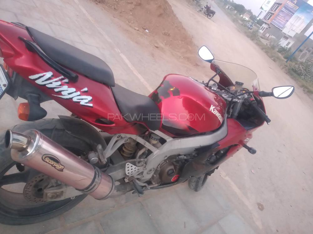 Used Kawasaki Ninja ZX-10R 2002 Bike for sale in Karachi