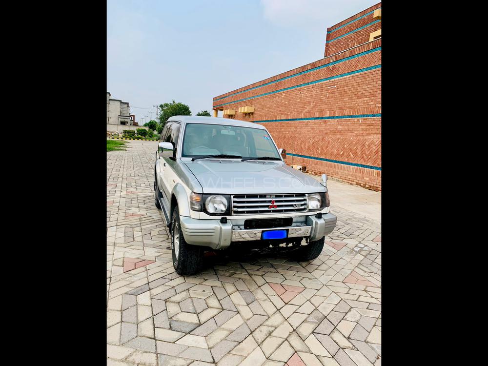 Mitsubishi Pajero 1993 for Sale in Multan Image-1
