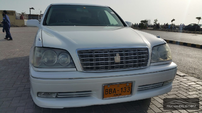 Toyota Crown 2000 for Sale in Karachi Image-1