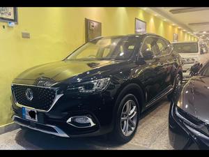 MG HS (trophy package)1.5 turbocharged 
Model 2021/12 registered Islamabad 2022
New digital meter 
Vvip registration number.
Pearl black with beige leather interior 
Top of the line specs.
Mileage 7000
Bumper to bumper original paint ( spotless condition)
Further information please call 11am to 10pm
Physically visit at Victory Cars jail road lahore.