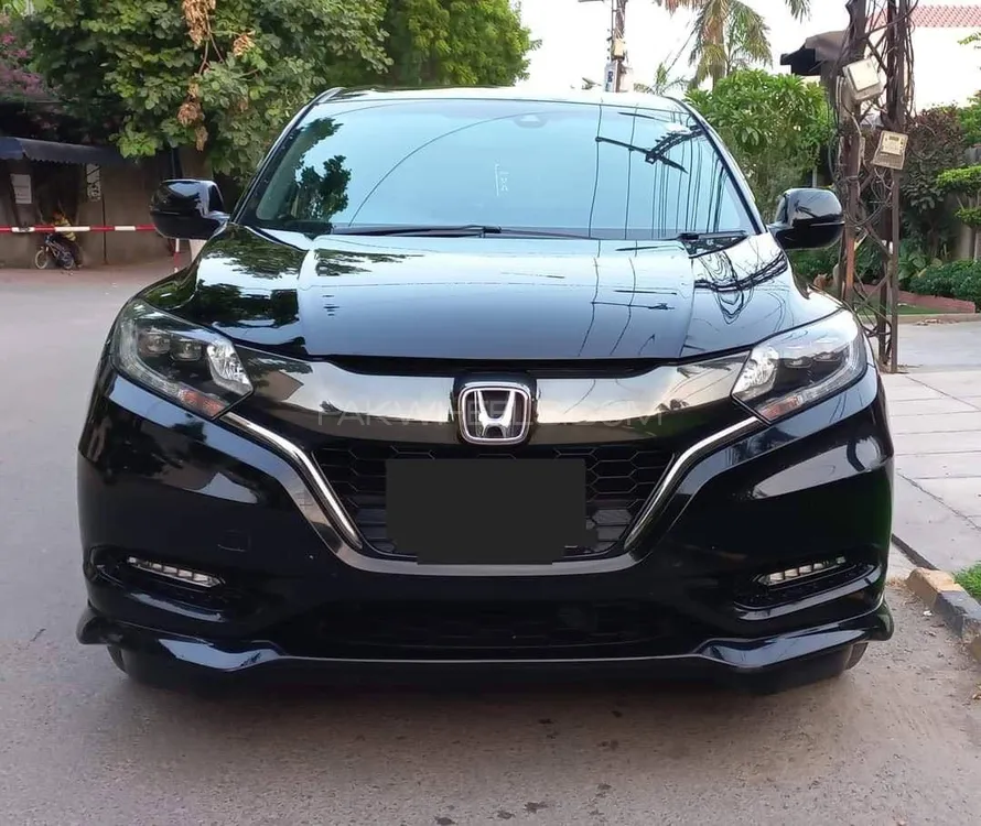 Honda Vezel Hybrid RS Honda Sensing 2018 for sale in Lahore | PakWheels