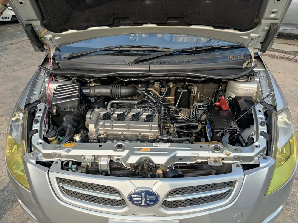FAW V2 2016 for Sale in Lahore FAW V2 2016 for Sale in Lahore Image-10