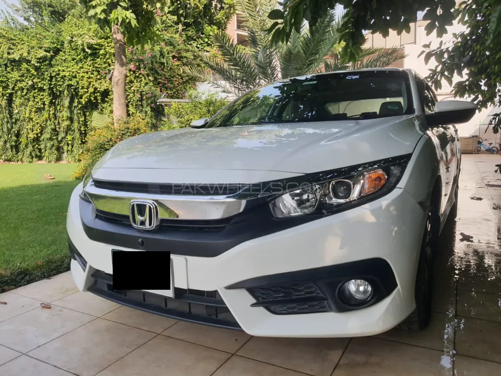 Honda Civic Oriel 1.8 I-vtec Cvt 2018 For Sale In Lahore 