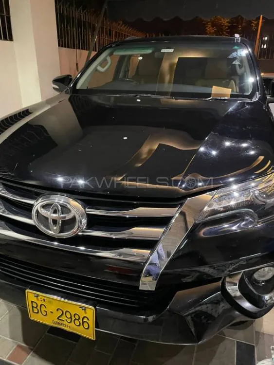 Toyota Fortuner 2017 for Sale in Lahore Image-1