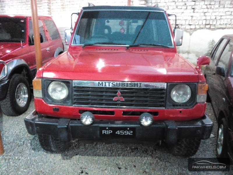 Mitsubishi Pajero 1988 for Sale in Rawalpindi Image-1