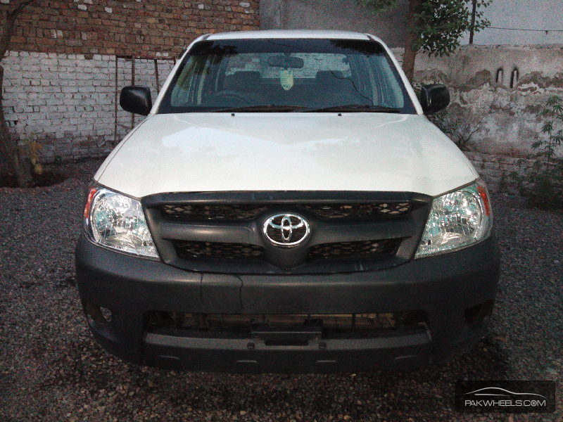 Toyota Hilux 2006 for Sale in Rawalpindi Image-1