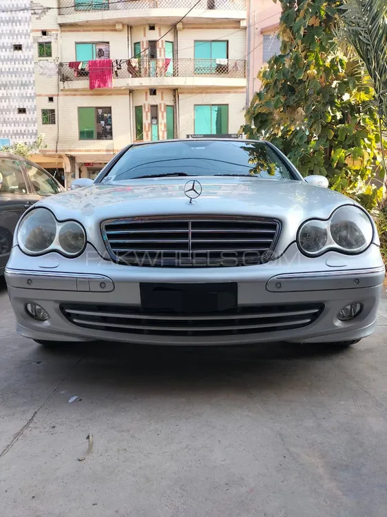 Mercedes Benz C Class 2005 for Sale in Rawalpindi Image-1