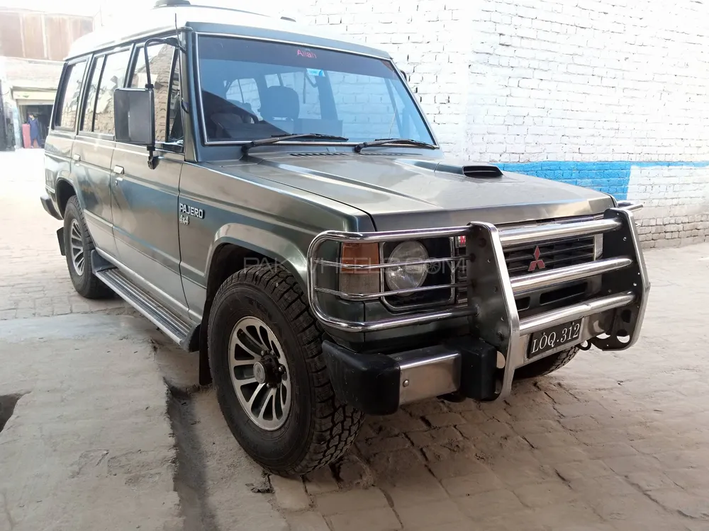 Mitsubishi Pajero 1990 for Sale in Multan Image-1