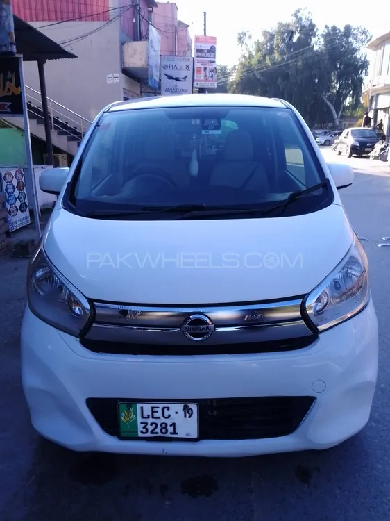 Nissan Dayz 2016 for Sale in Attock Image-1
