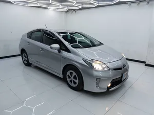 Toyota Prius S 2015 for Sale