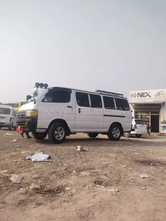 Toyota Hiace 2004 for Sale in Swabi Image-1