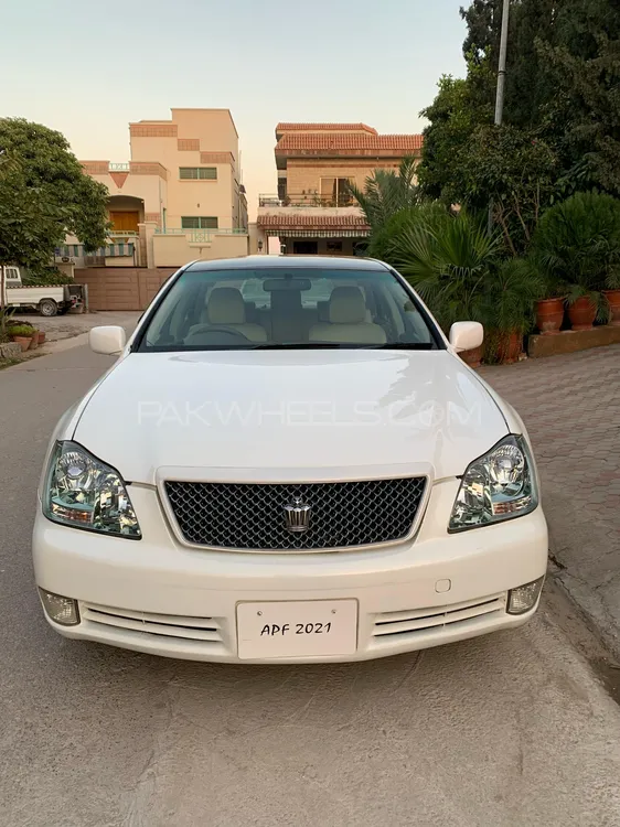 Toyota Crown 2004 for Sale in Rawalpindi Image-1