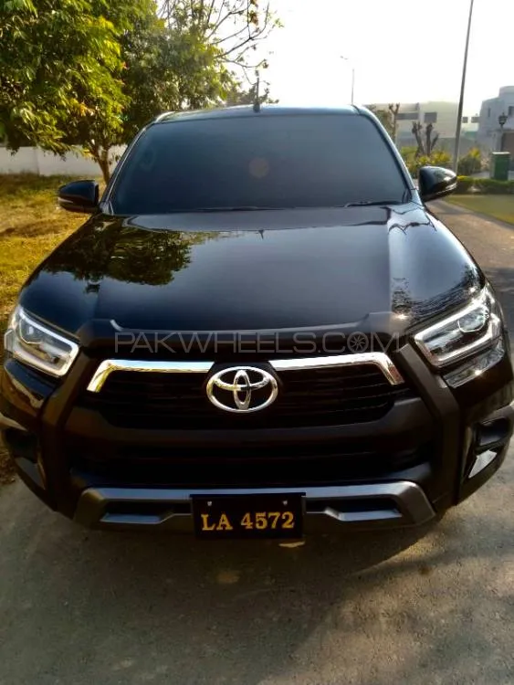 Toyota Hilux 2021 for Sale in Lahore Image-1