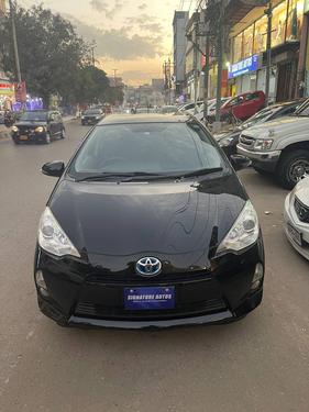 Used Toyota Aqua G 2014