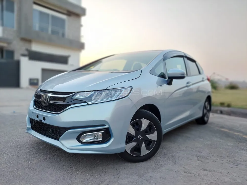 Honda Fit 2019 for Sale in Rawalpindi Image-1