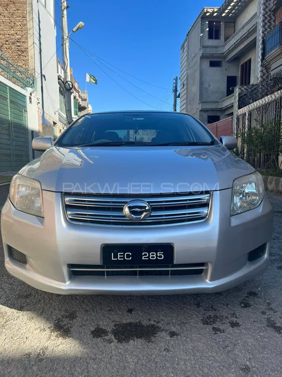 Toyota Corolla Axio 2007 for Sale in Peshawar Image-1