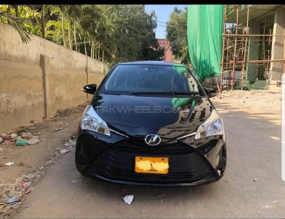 Toyota Vitz F 1.0 2017 for sale in Karachi | PakWheels