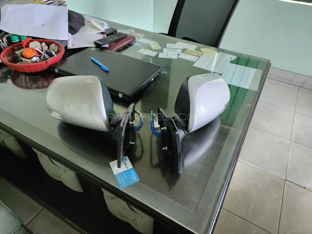 Buy Toyota Vitz Side Mirrors in Lahore PakWheels
