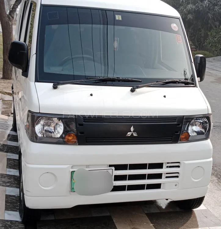 Mitsubishi Minicab 2011 for Sale in Lahore Image-1