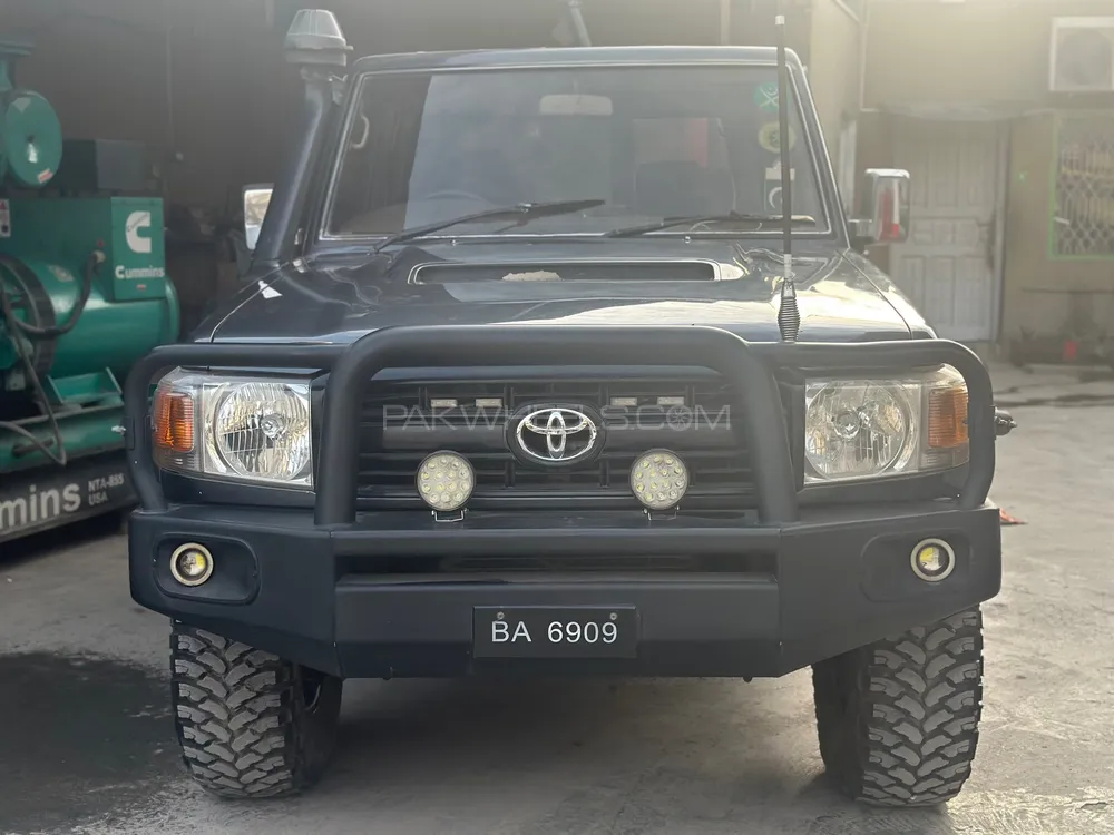 Toyota Prado 1992 for Sale in Peshawar Image-1